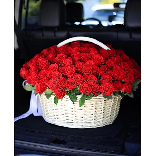 100 Red Roses Basket