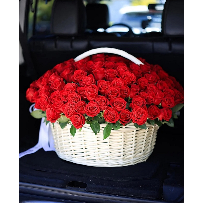 100 Red Roses Basket