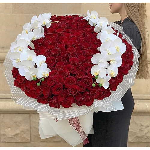 100 Premium Red Roses & Orchids Bouquet