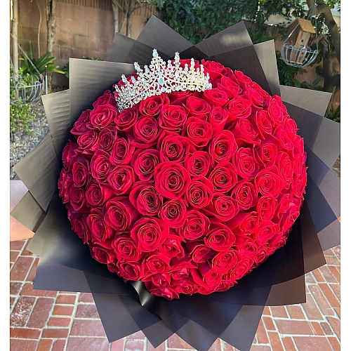 100 Roses Bouquet “Princess”